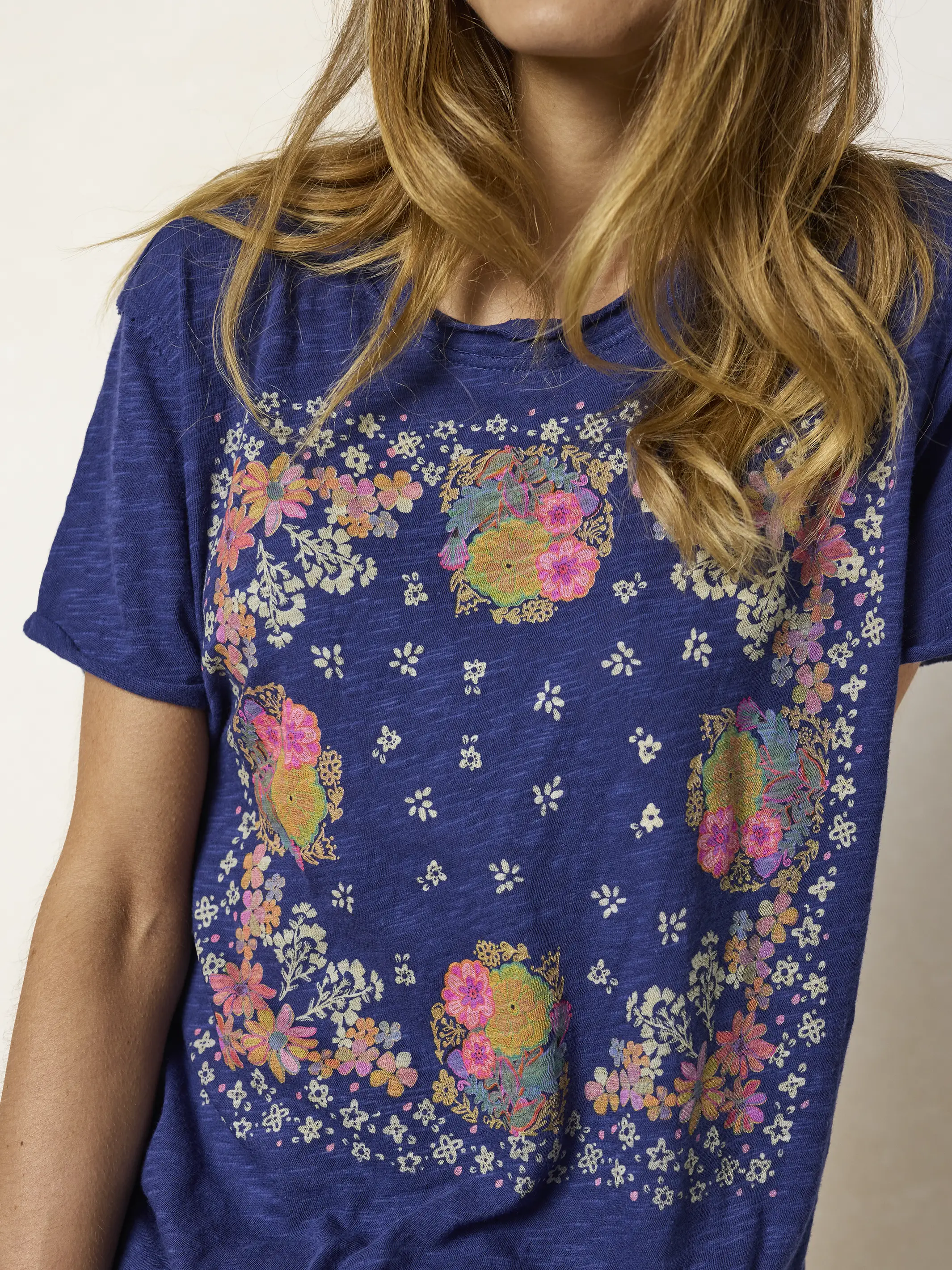 Aiden Cotton Tee - Tropic Bandana Navy - Image 2