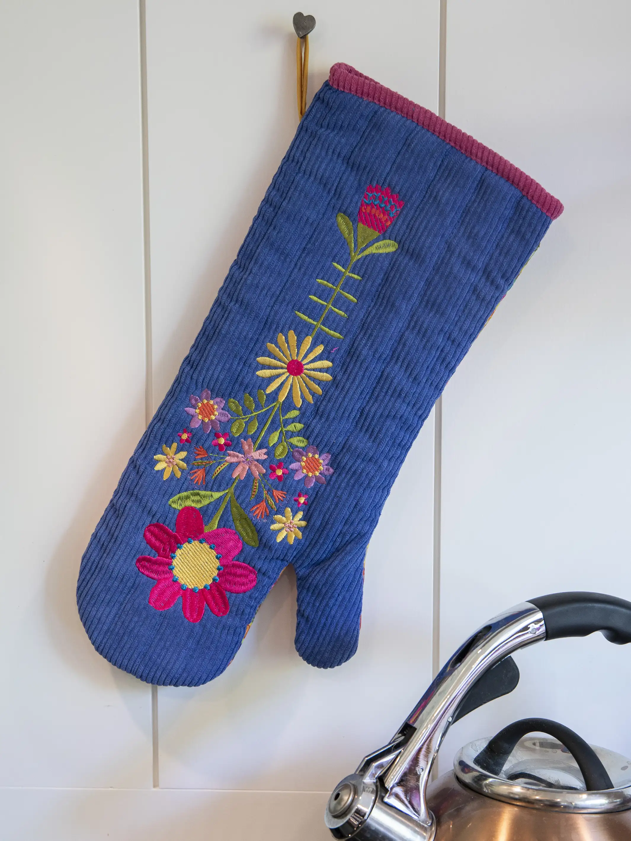 Bake Happy Double-Sided Oven Mitt - Blue Folk Flower Patchwork - Image 3