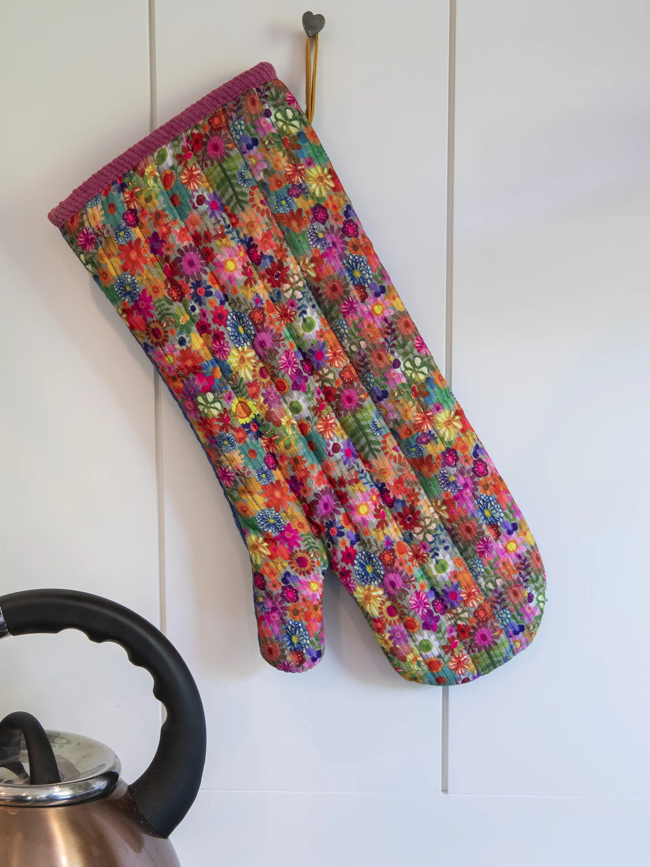 Bake Happy Double-Sided Oven Mitt - Blue Folk Flower Patchwork - Image 4