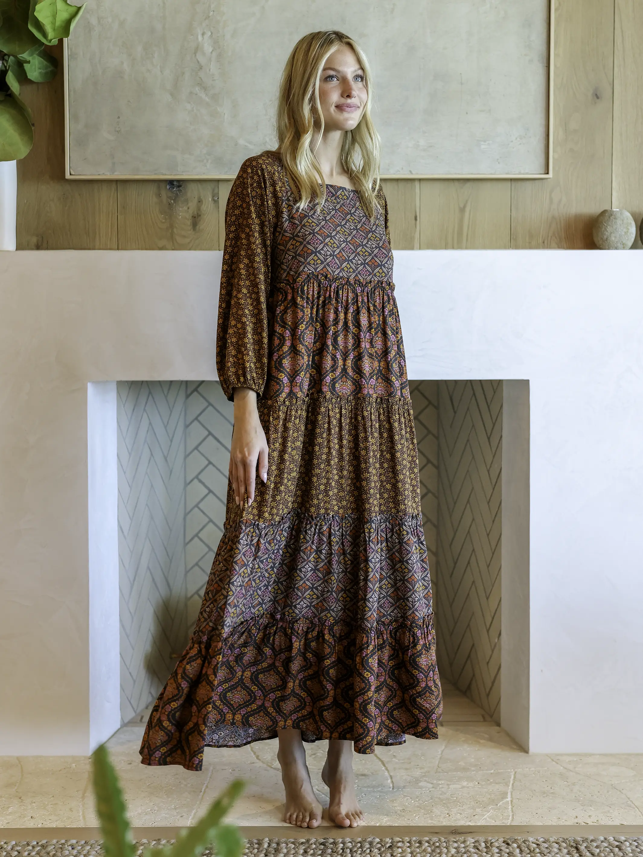 Berkley Long Sleeve Maxi Dress - Nouveau Blossoms Black - Image 2