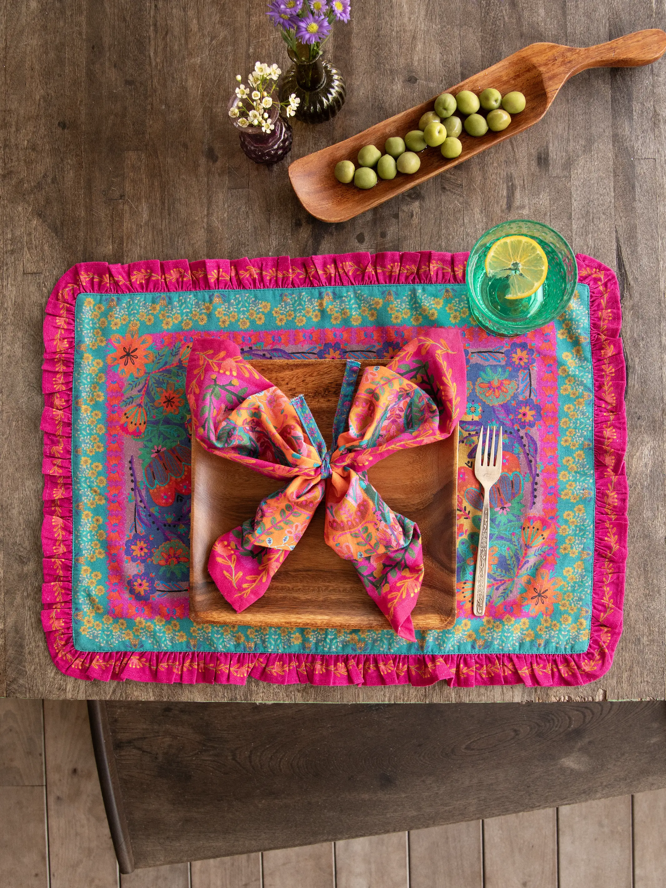 Bohemian Bungalow Ruffle Placemat - Mustard Borders - Image 3