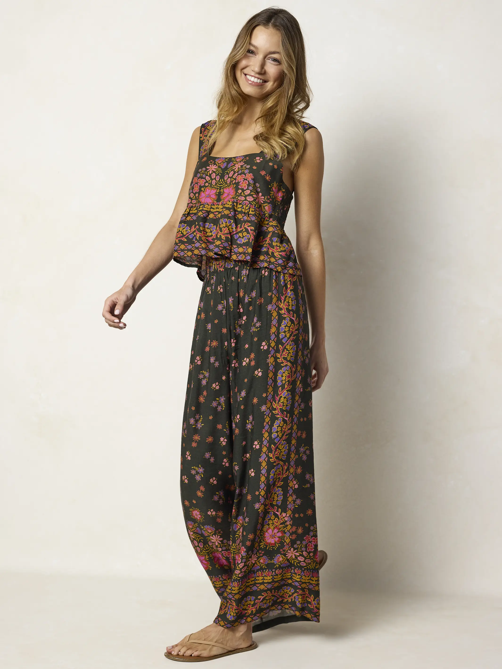Cece Wide Leg Pants - Blooming Bandana Charcoal - Image 2