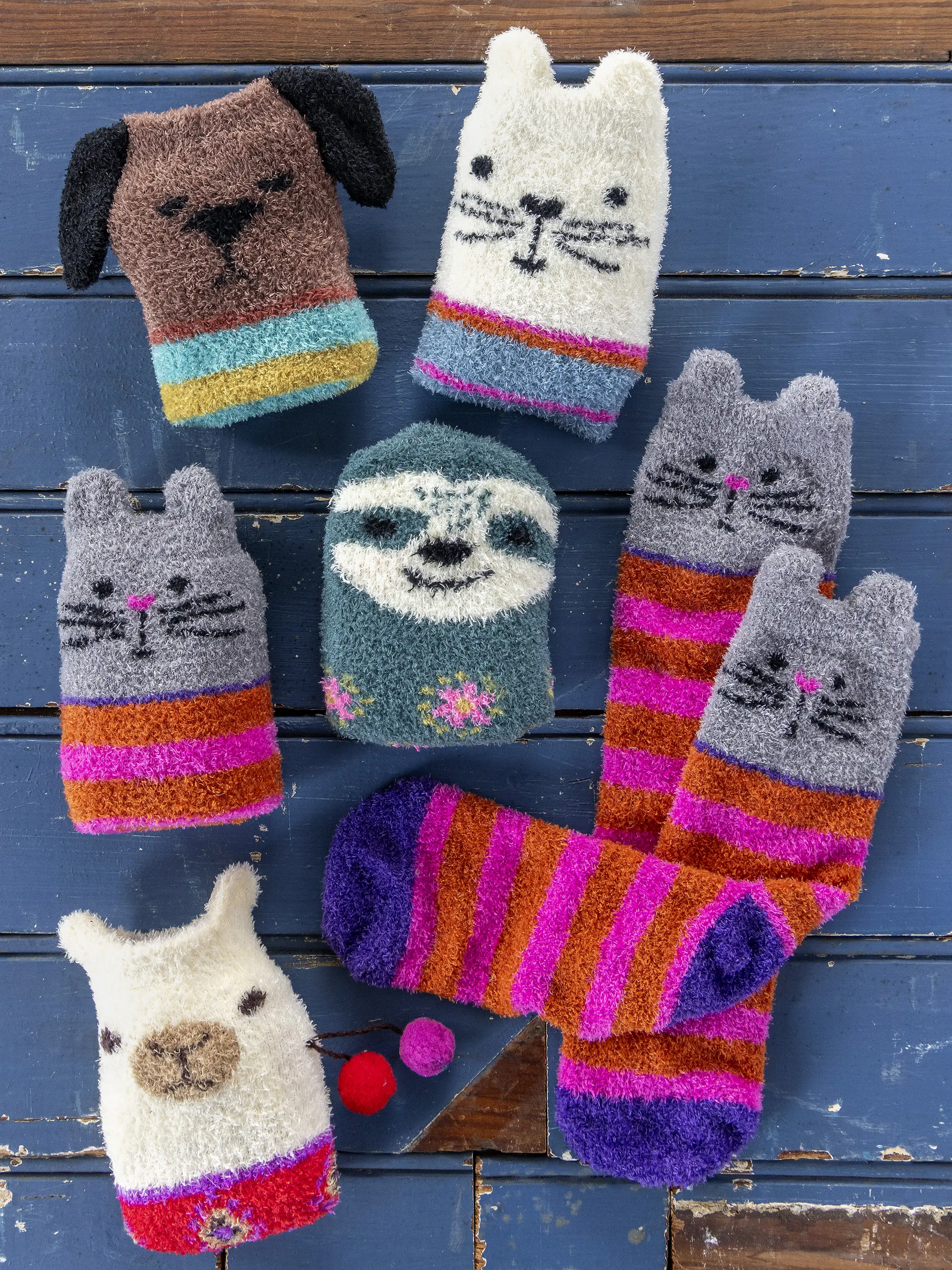 Cozy Socks - White Cat - Image 3