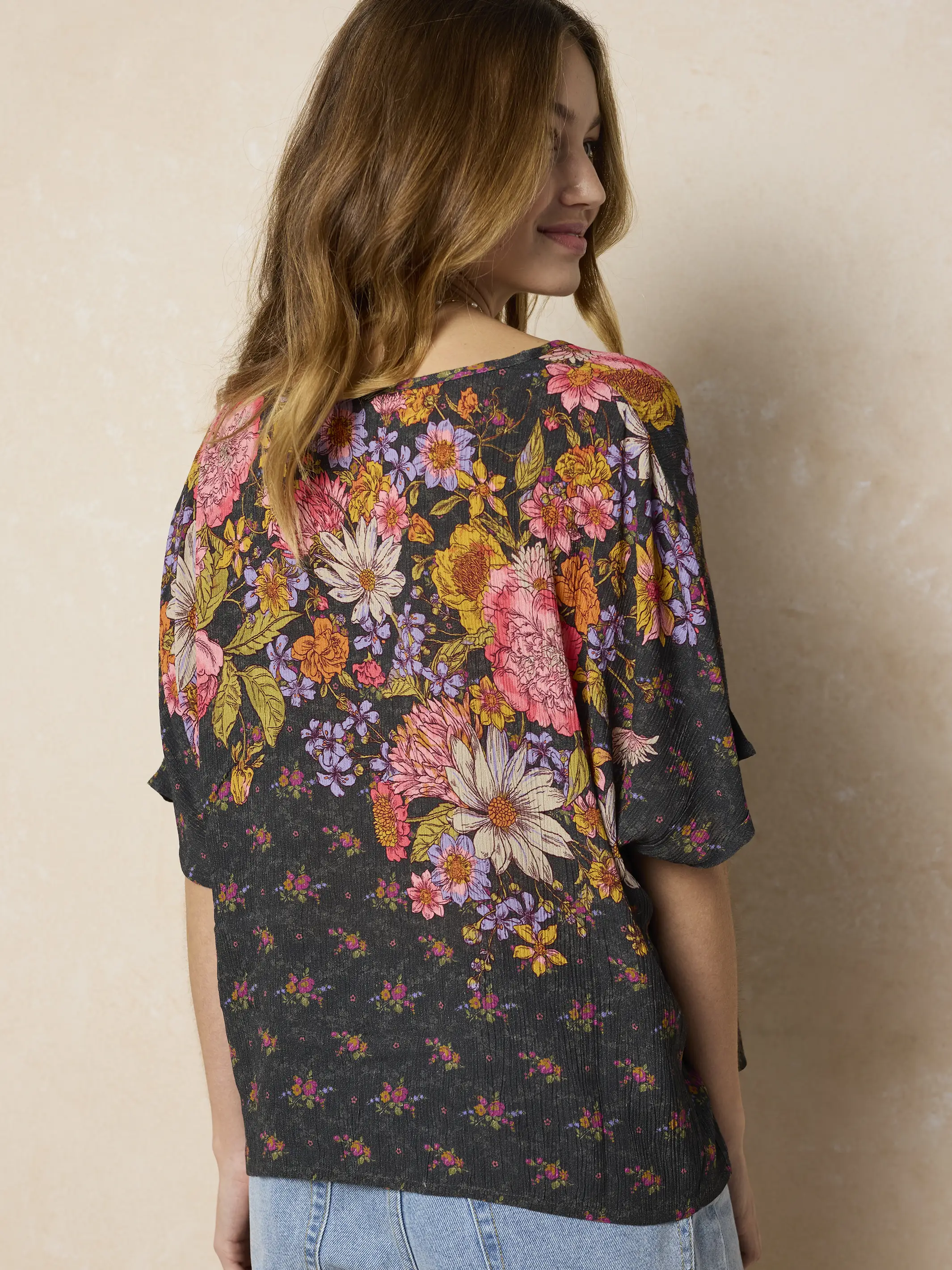 Easy V-Neck Top - English Garden Charcoal - Image 3