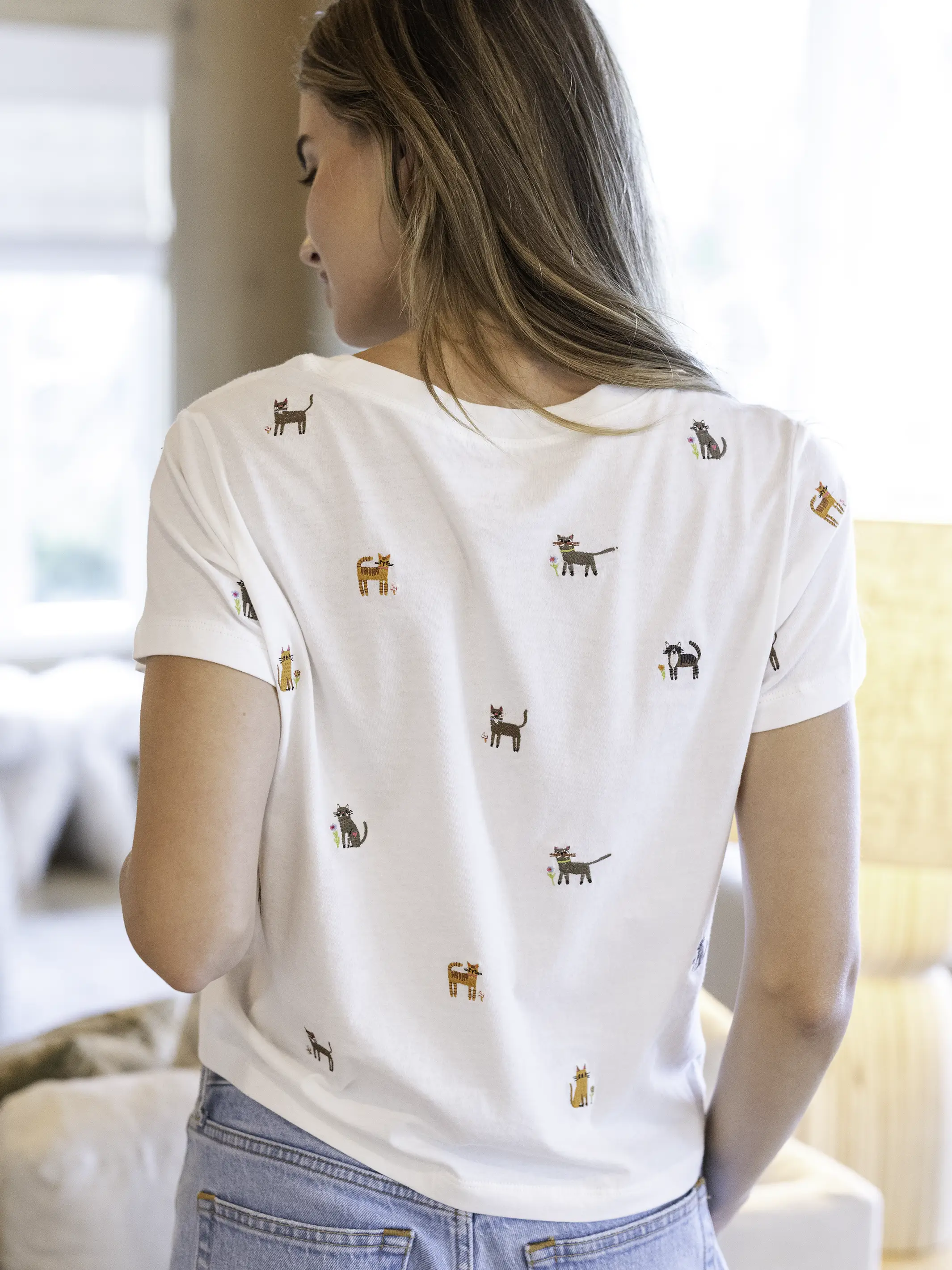 Fave Little Things Embroidered Tee - White Cats - Image 3