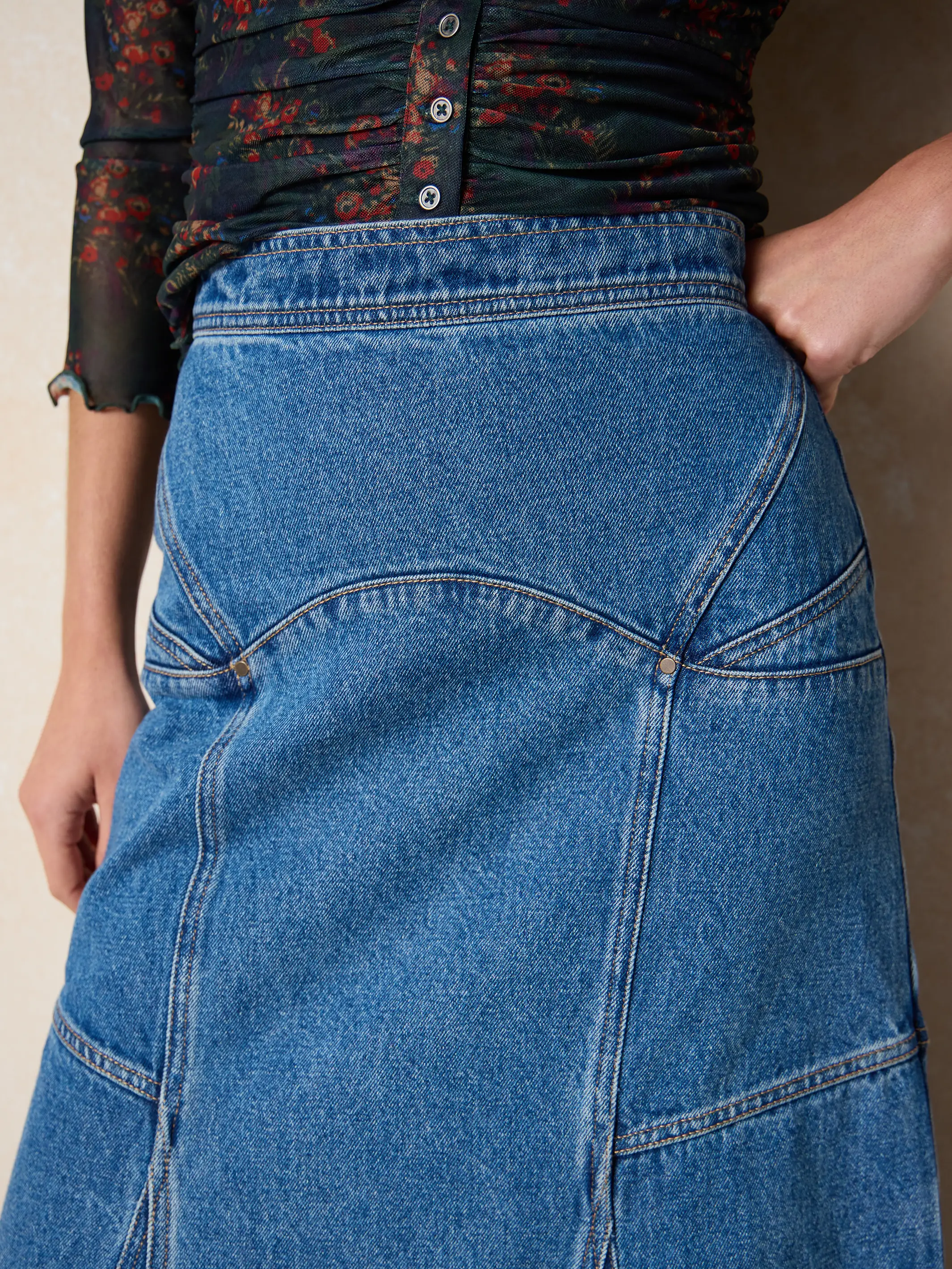Fitted Cotton Denim Maxi Skirt - Medium Wash - Image 3