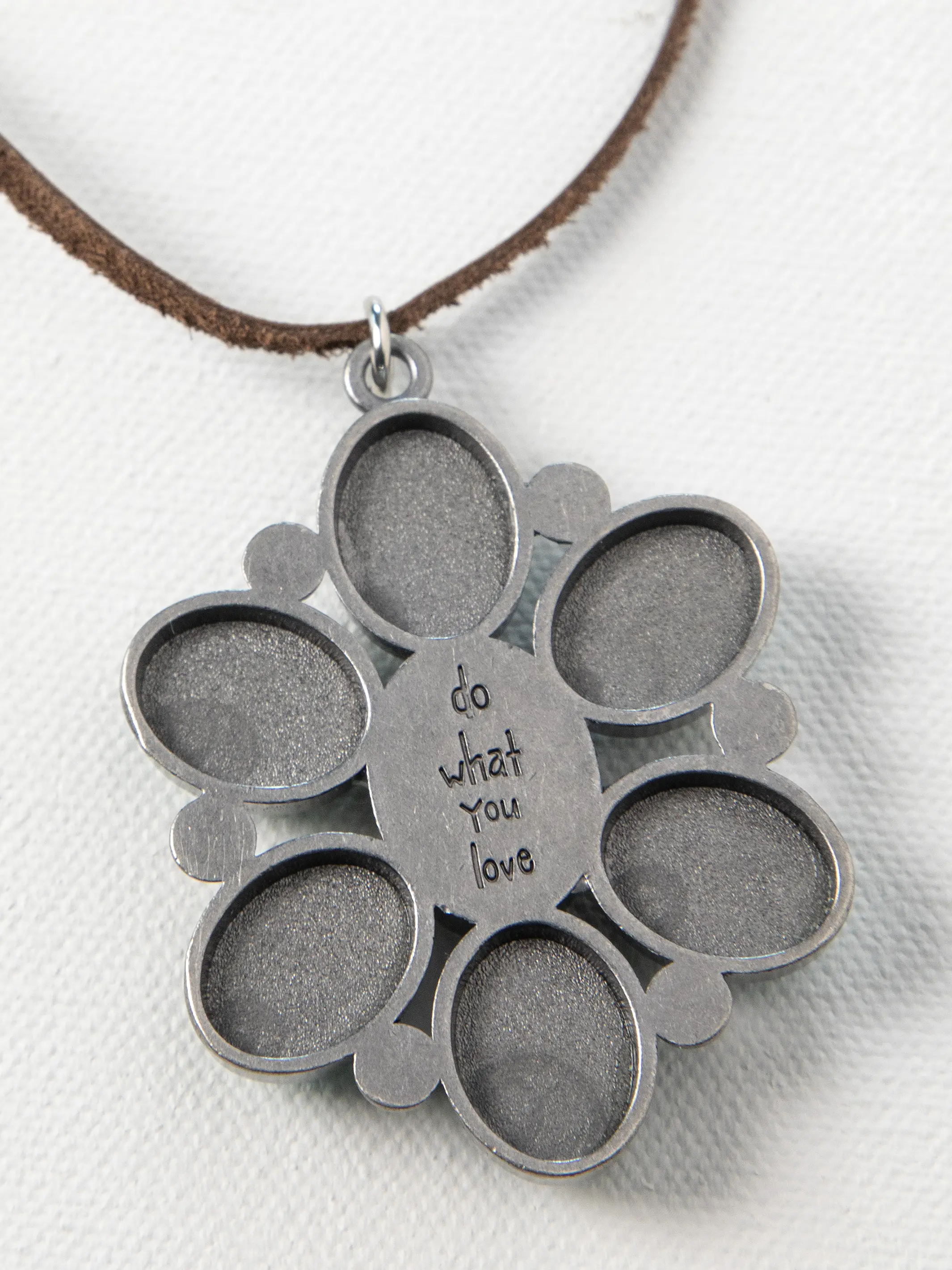 Gemstone Pendant Necklace - Turquoise - Image 4