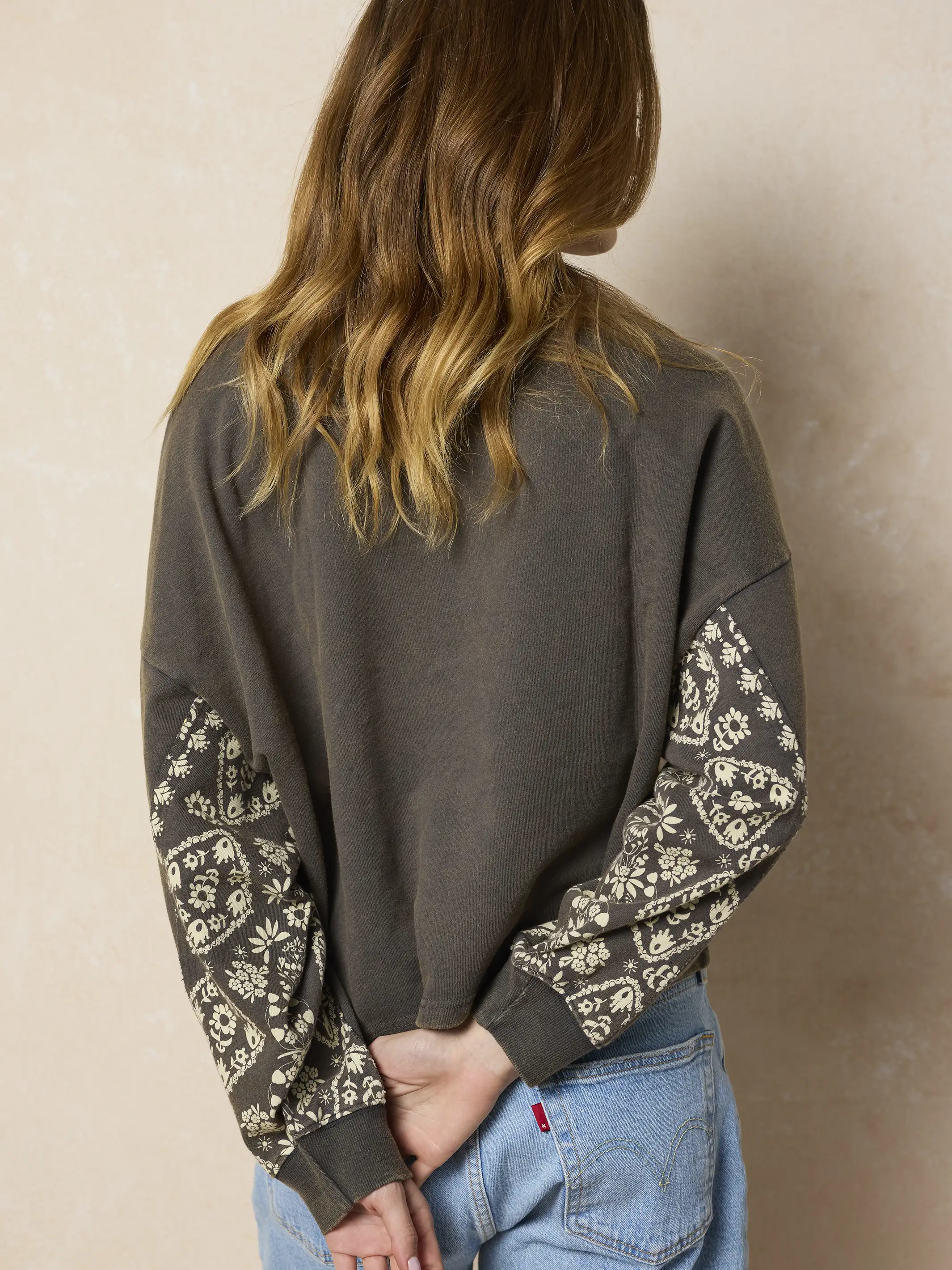 Hayden Cotton Sweatshirt - Charcoal - Image 2