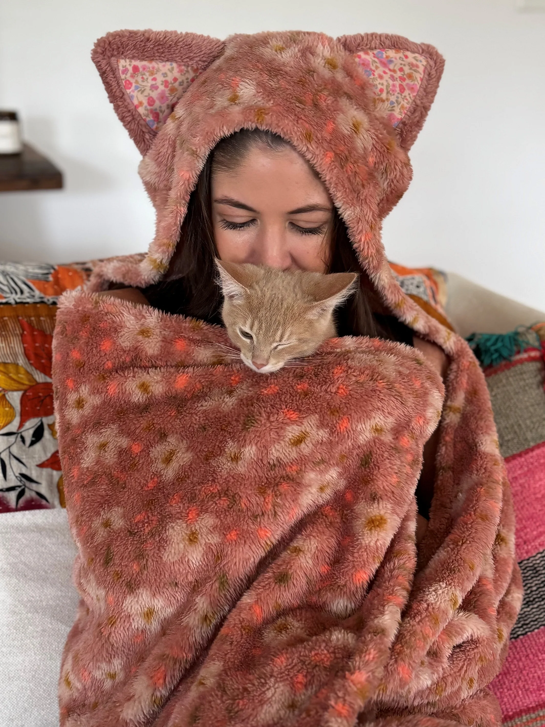Hooded Sherpa Blanket - Pink Cat - Image 3