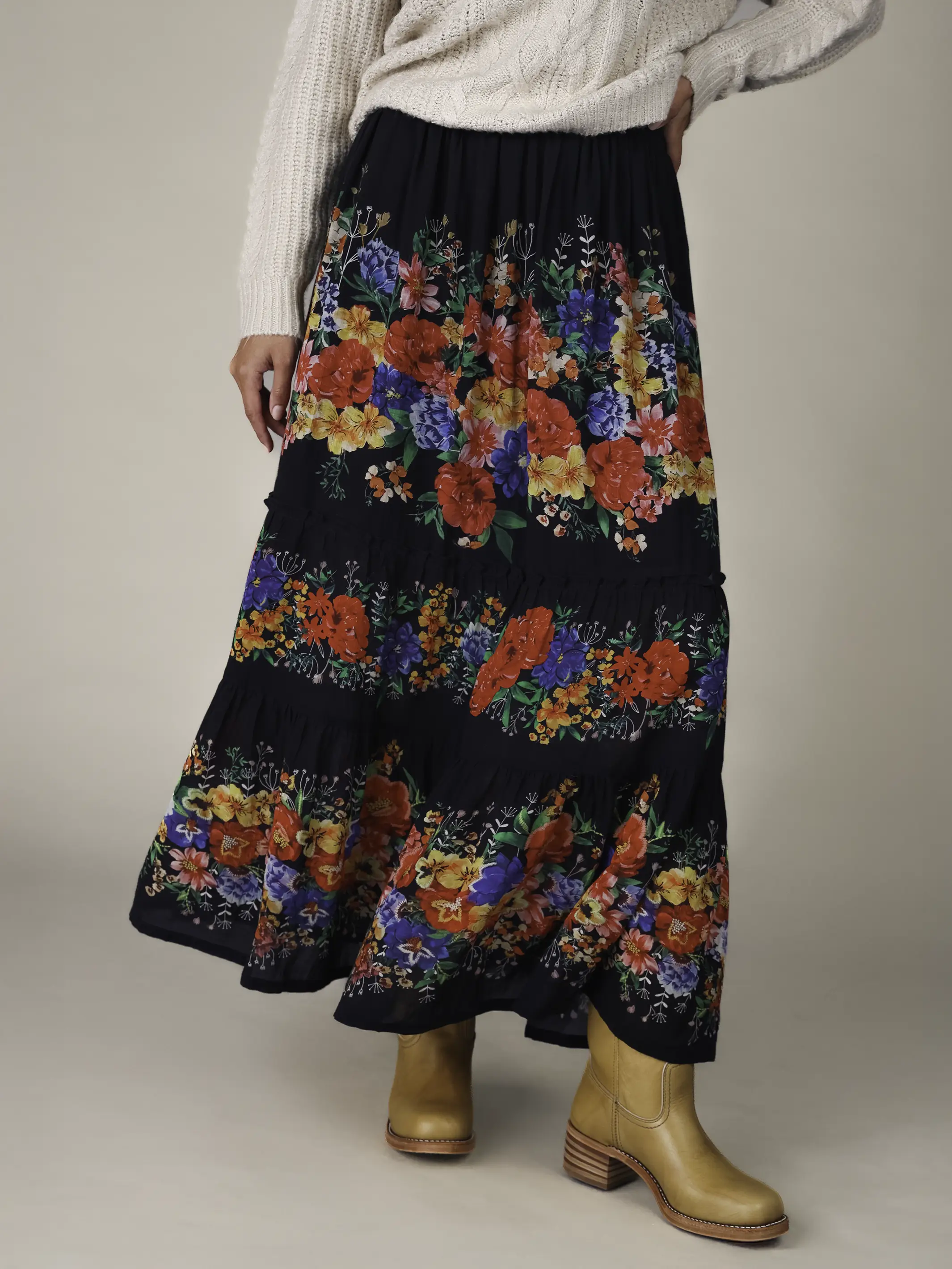 Irina Maxi Skirt - Painted Garden Red Roses - Image 2
