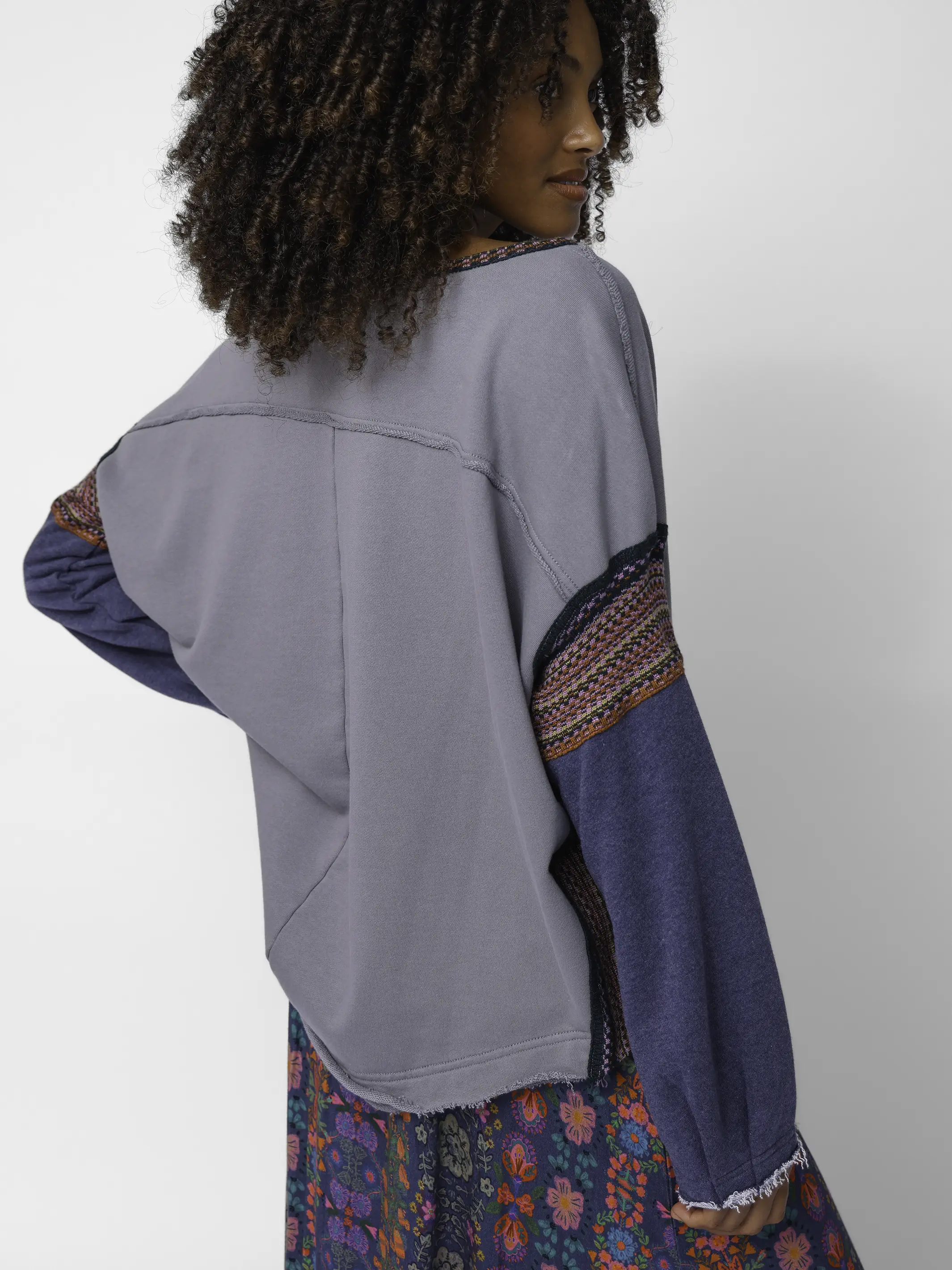 Knit Trim Sweatshirt - Dove Grey - Image 3