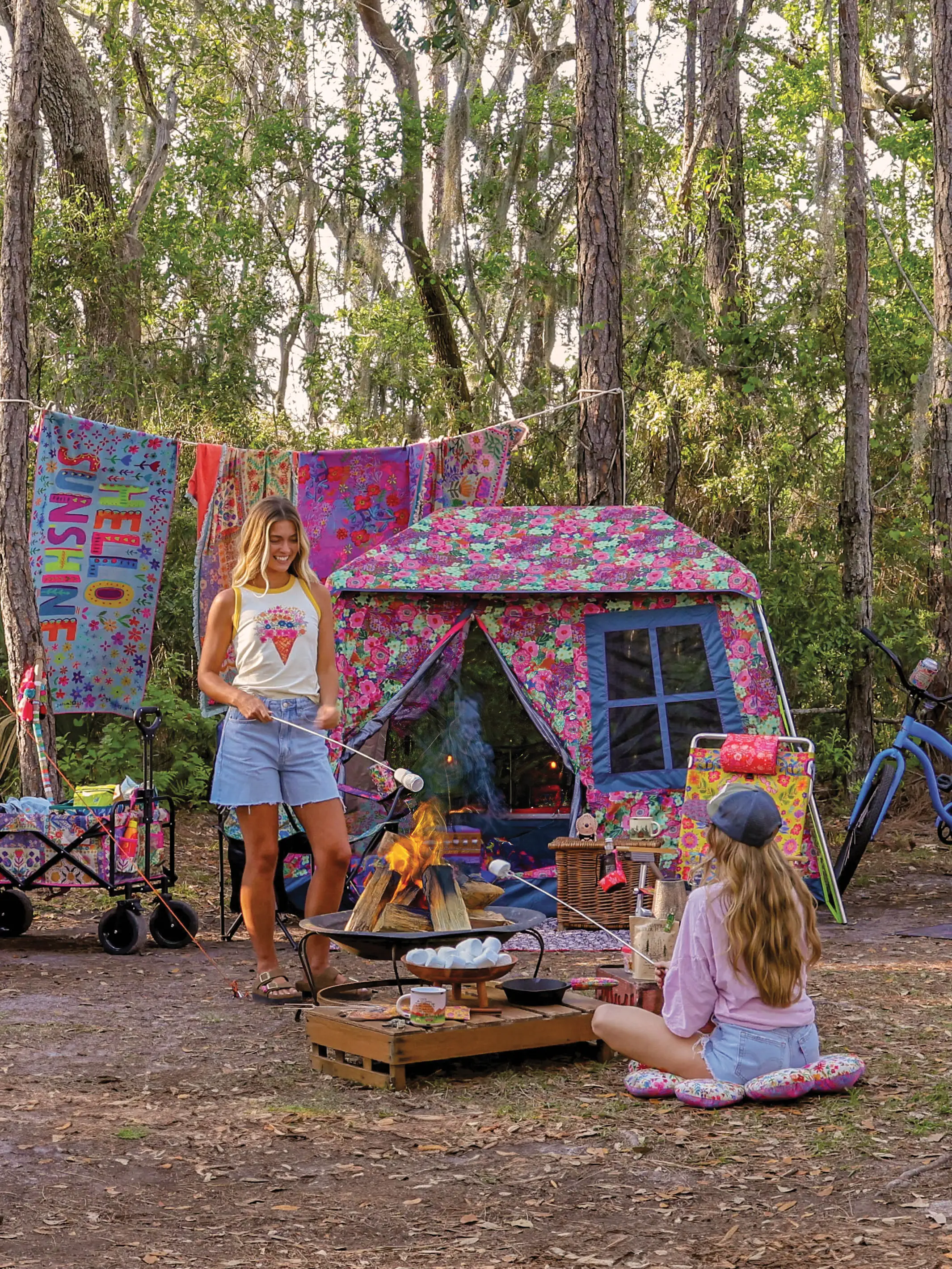 Live Happy Camping Tent - Cozy Cottage - Image 6
