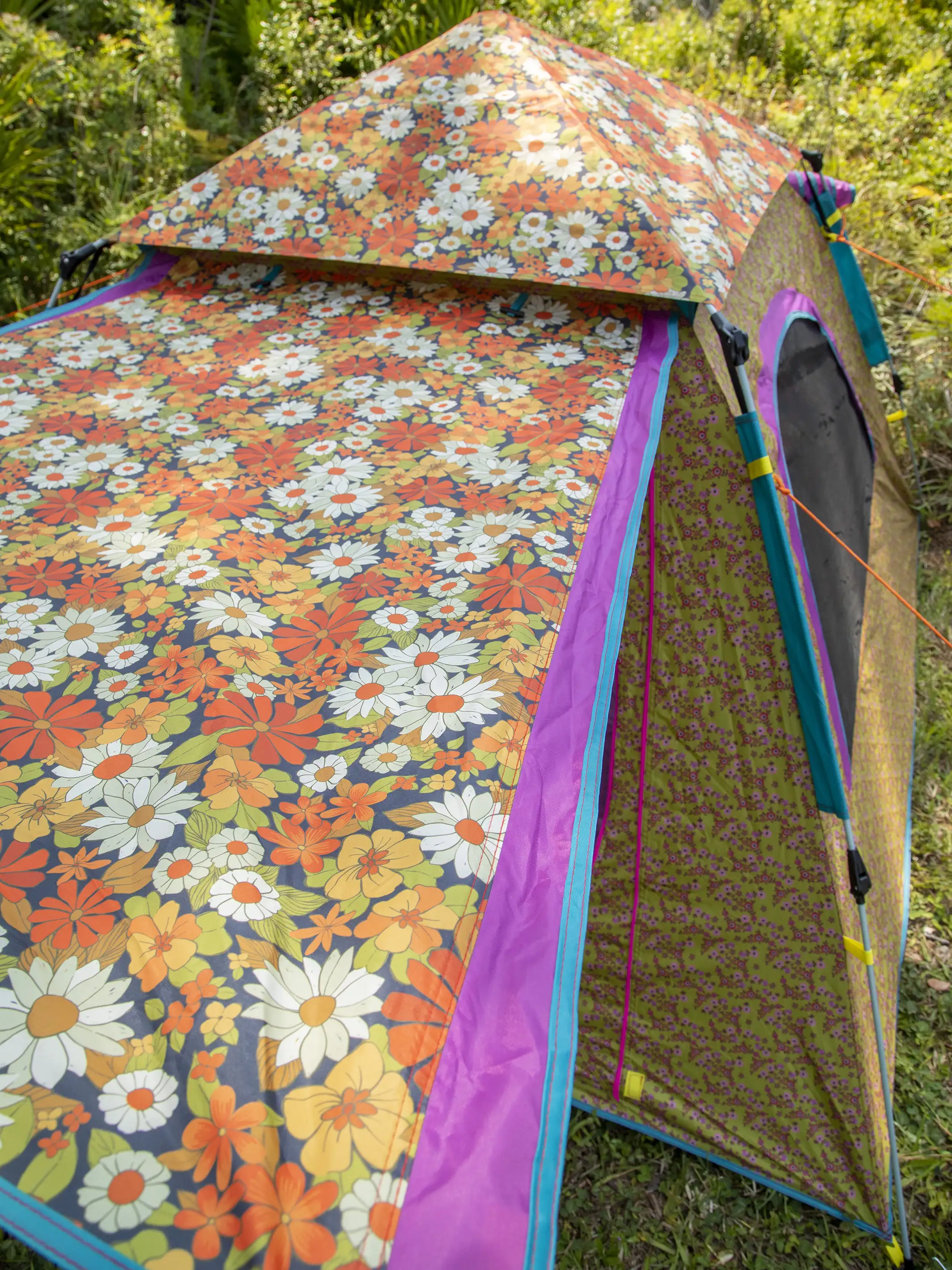 Live Happy Camping Tent - Wanderlust - Image 5