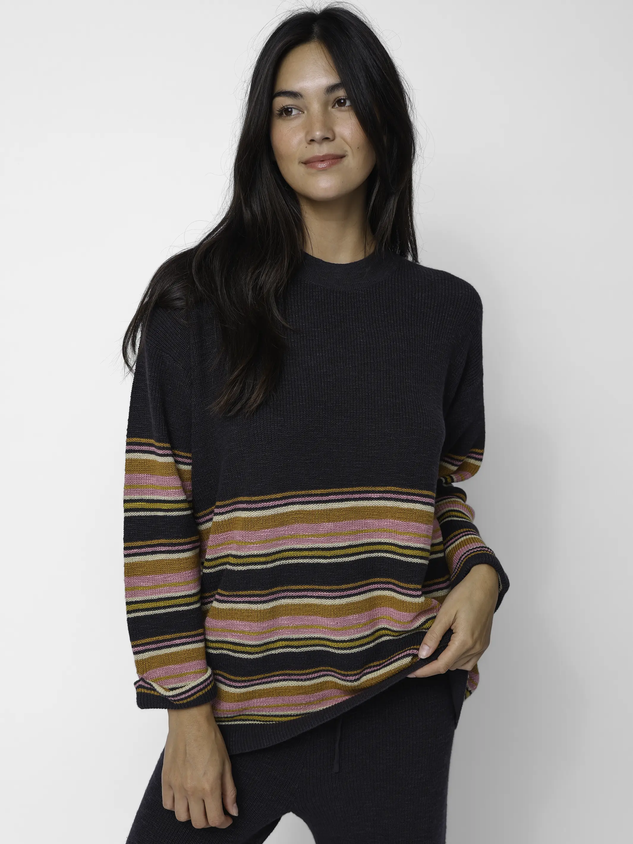 Lounge & Go Striped Cotton Set - Black - Image 4