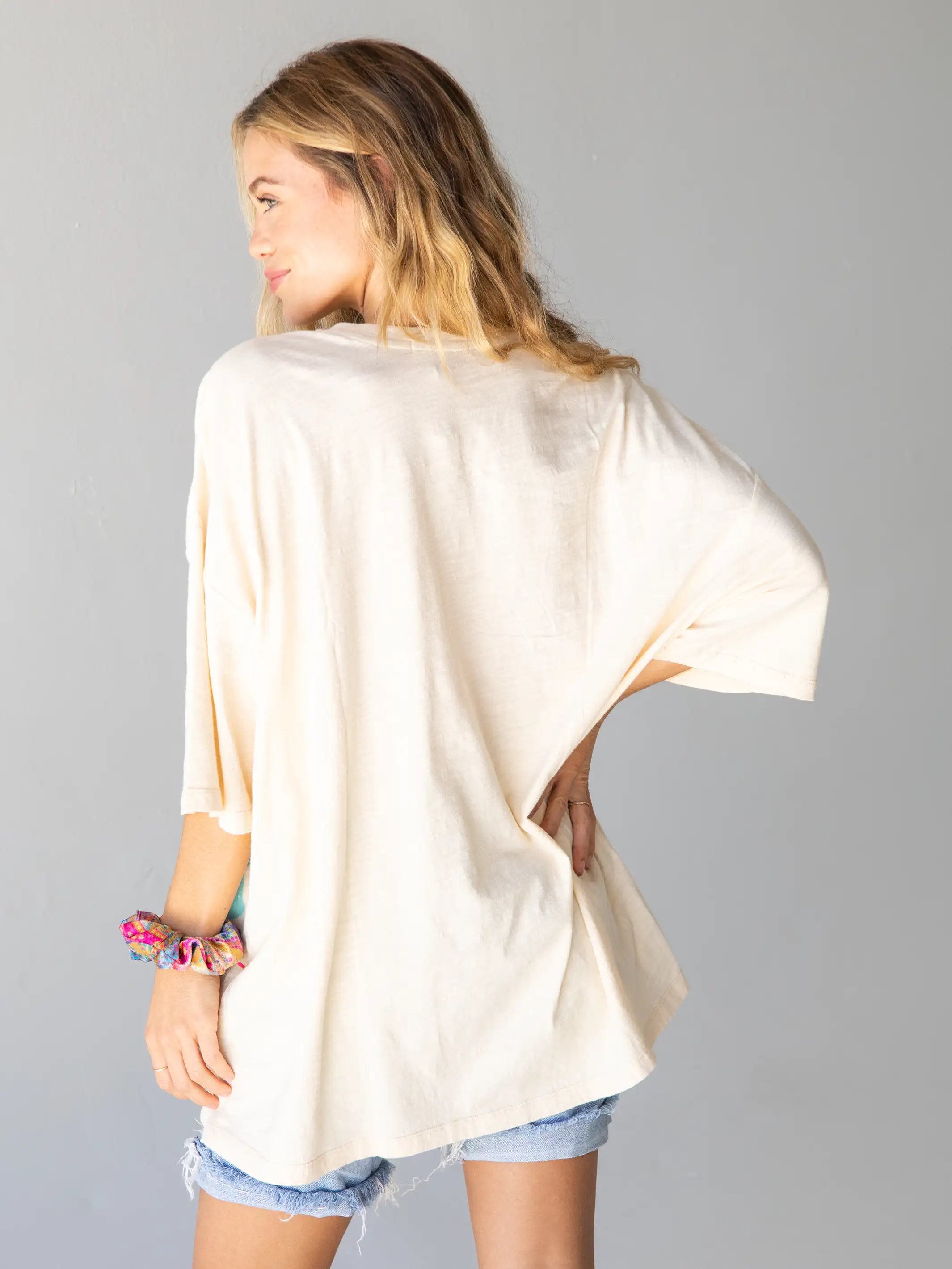 One Size Cotton Easy Tee - Love Cream - Image 3