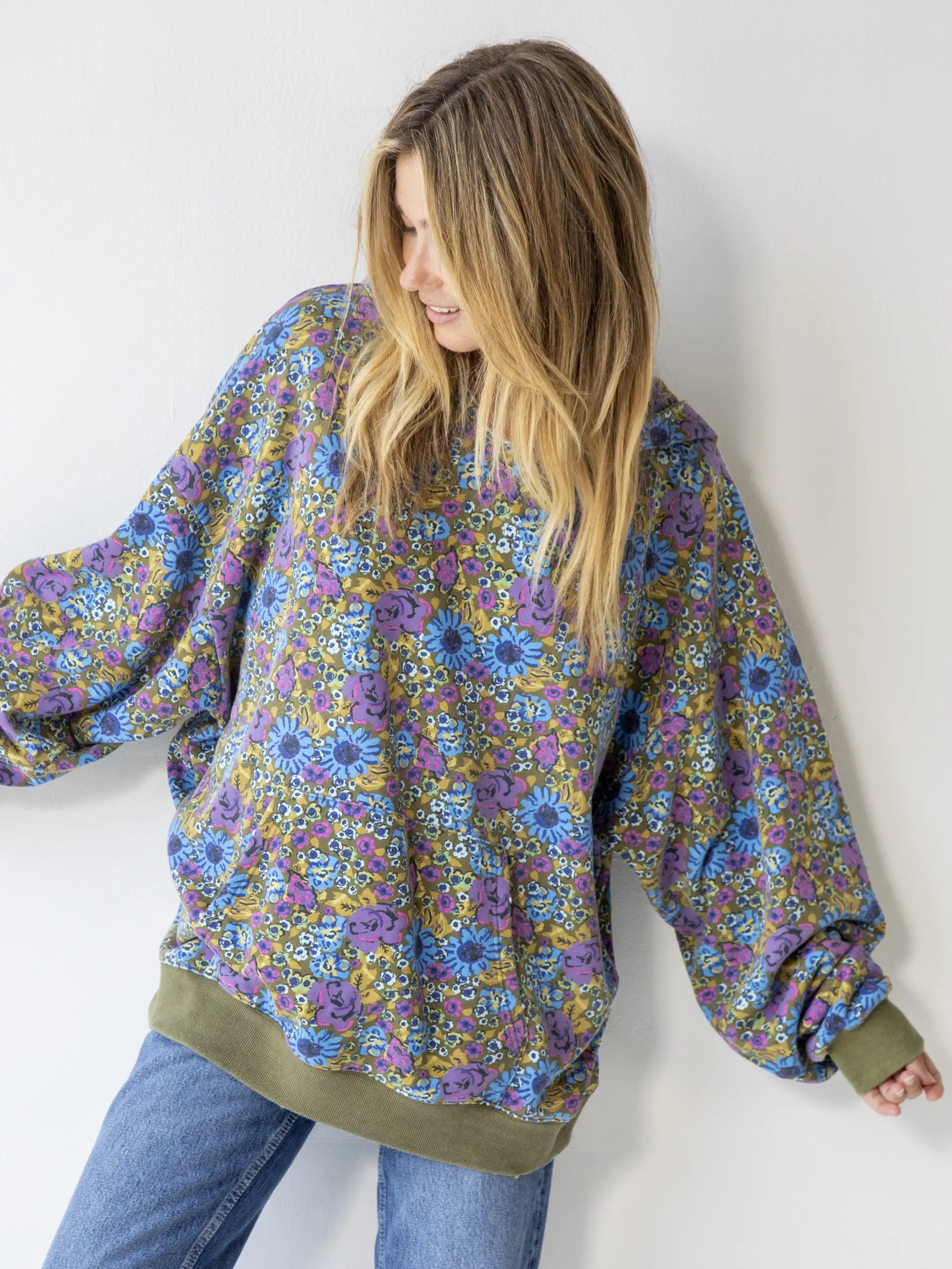 Oversized Printed Hoodie - Blue Purple Daisy - Image 5