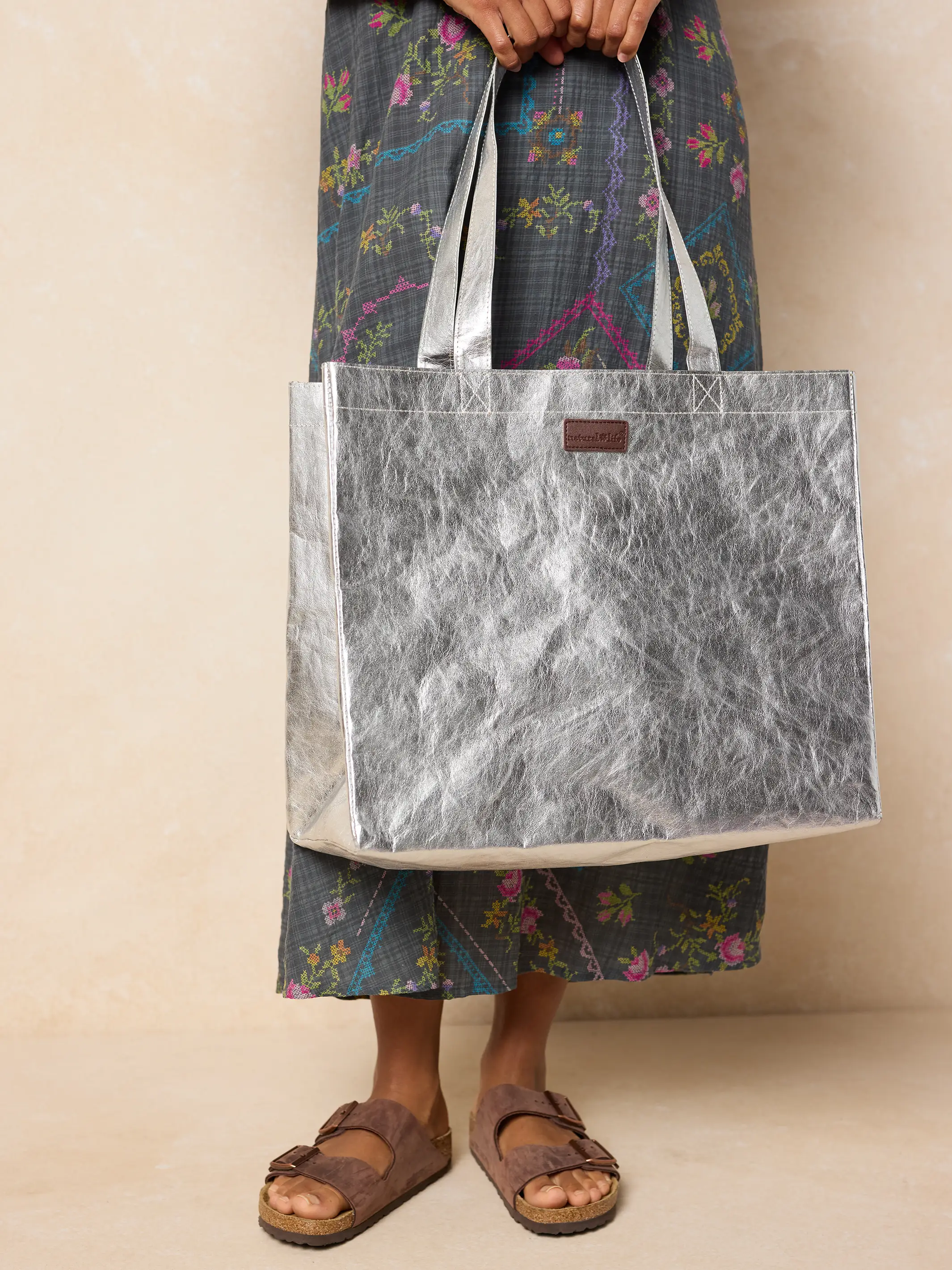 Penny Paper Reusable Tote Bag - Silver - Image 4