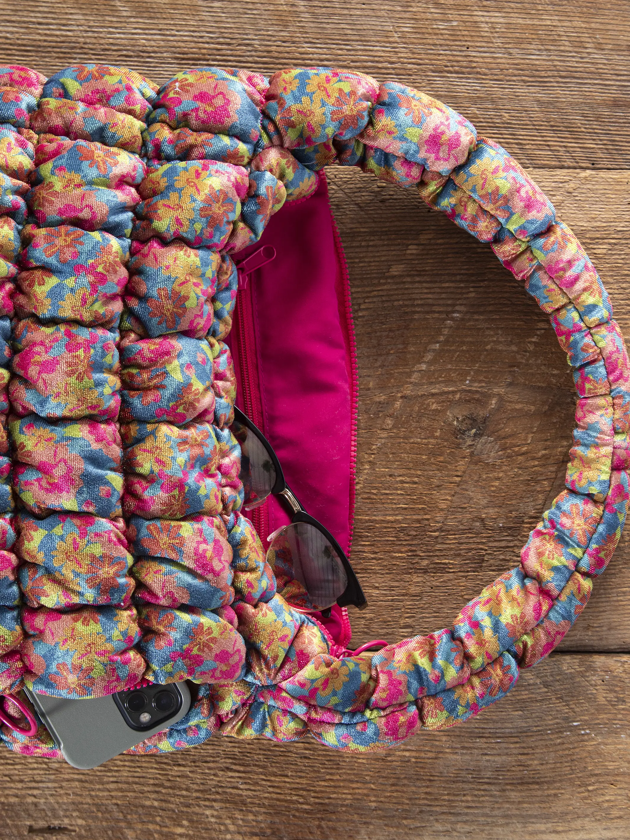 Puffy Velvet Fit-It-All Bag - Large Calico Floral - Image 4