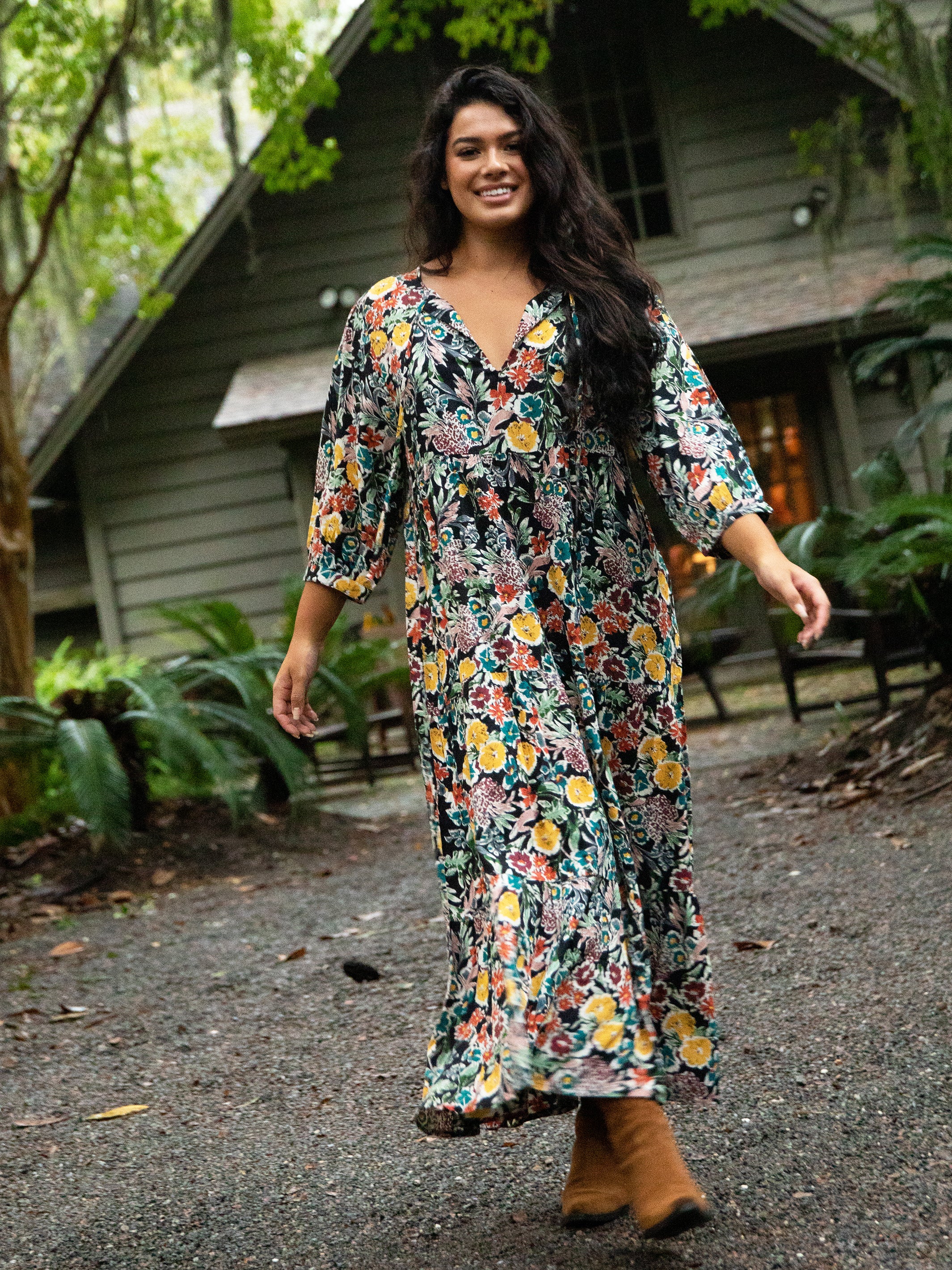 Sage V-Neck Maxi Dress - Tropical Garden Roses - Image 5