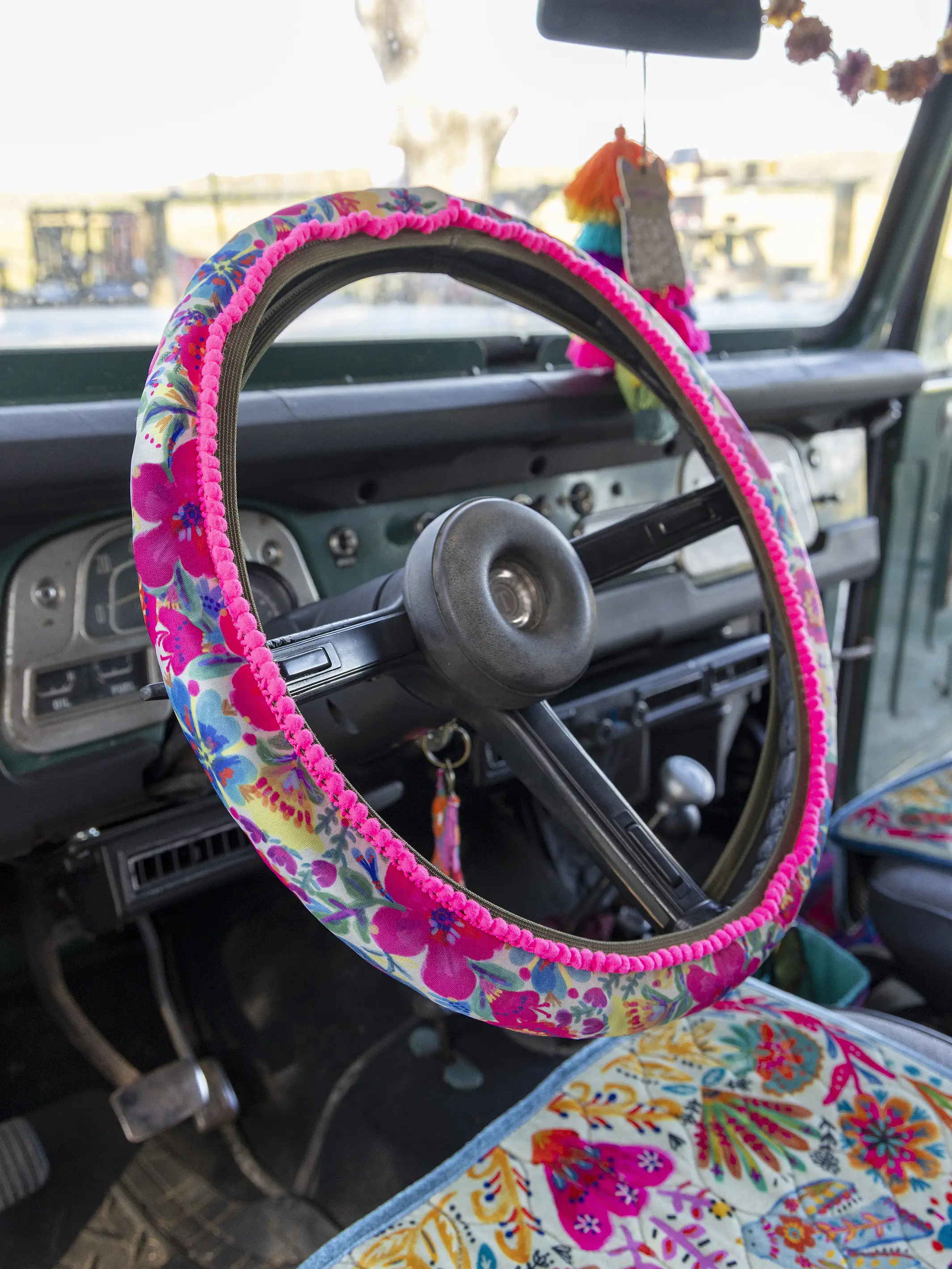 Steering Wheel Cover, 15" - Pink Floral - Image 2