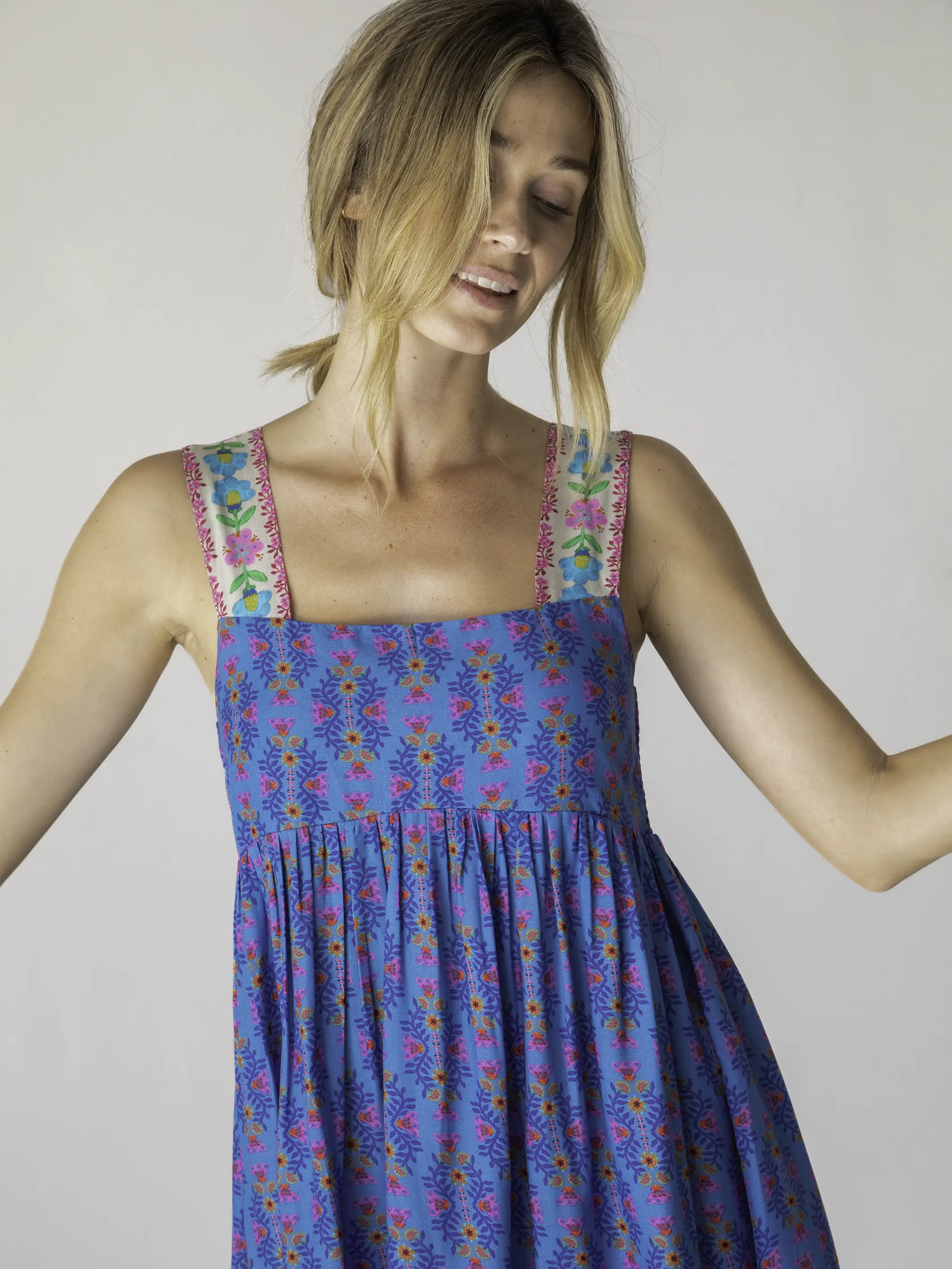 Tricia Mini Dress - Medallion Diamond Vines - Image 2