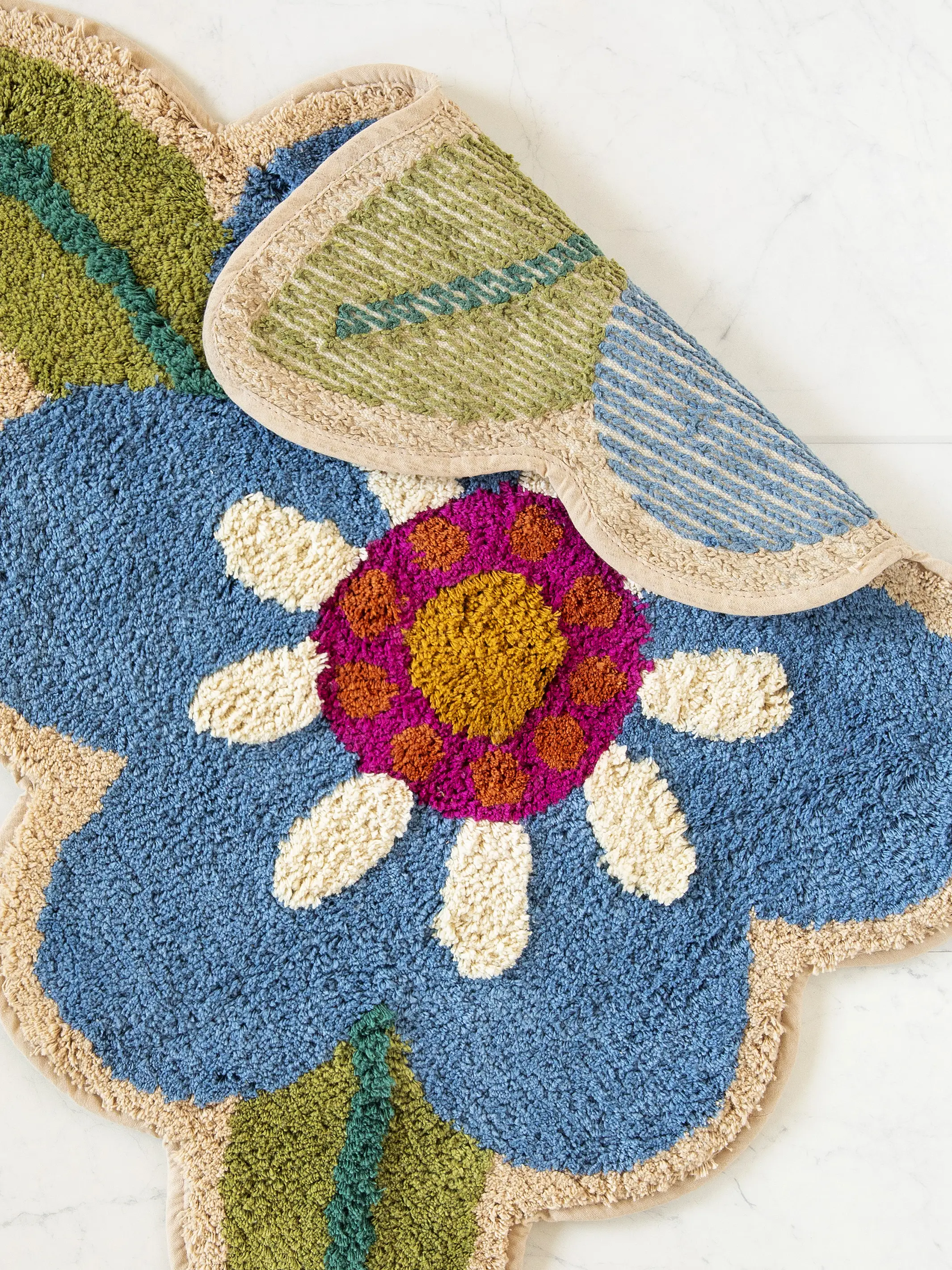 Tufted Cotton Bath Mat - Turquoise Flower - Image 4