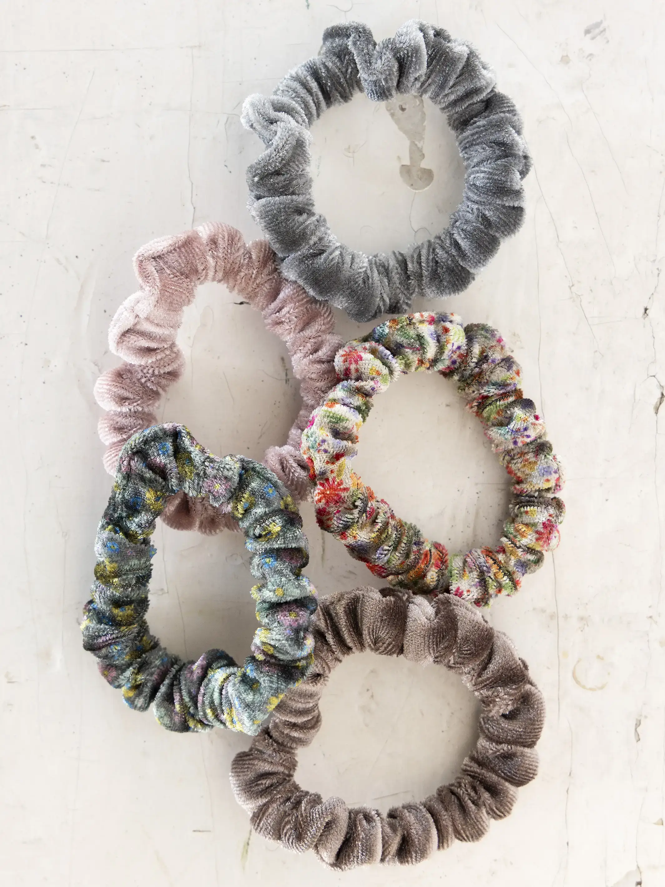 Velvet Scrunchies, Set of 5 - Light Grey - Image 2